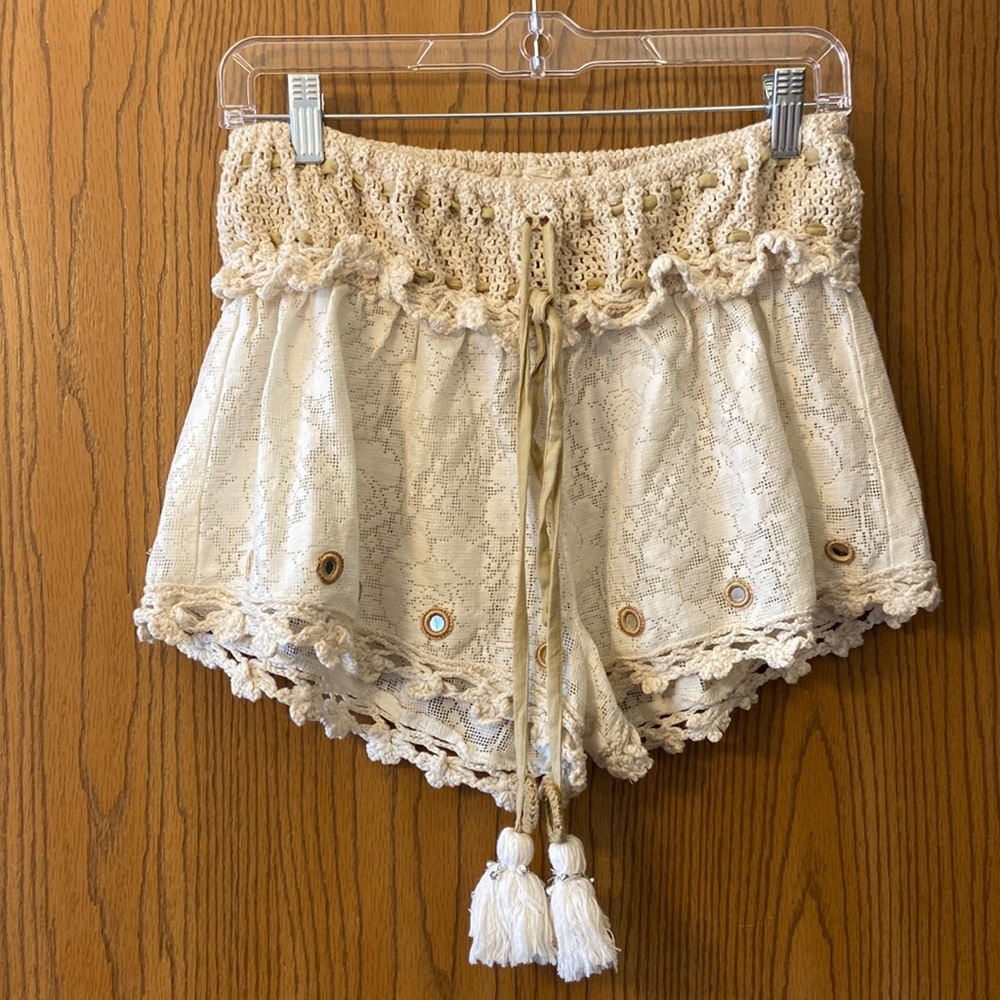 RAGA Sequoia Stretchy Lace Shorts